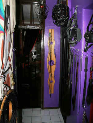 The Hall Way connecting all the spaces and rooms at London Dungeon Hire